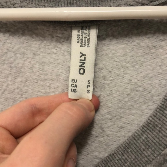 Grey button up cardigan - Picture 3 of 4